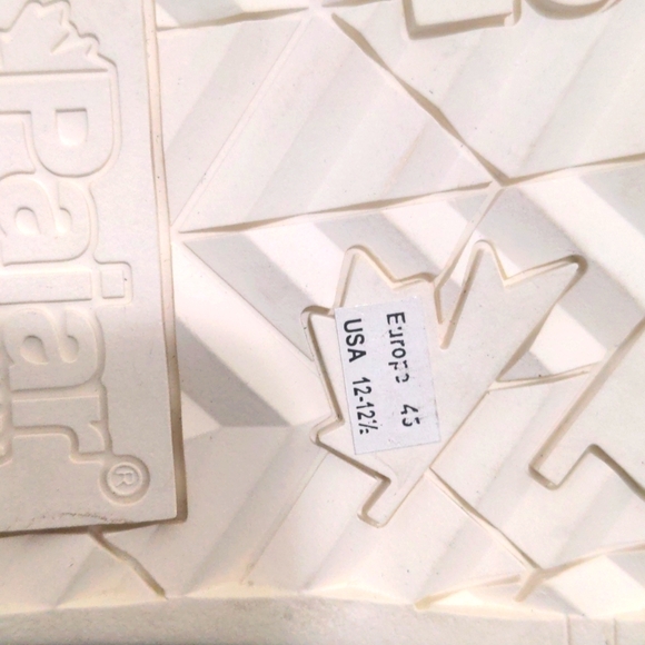 Pajar Athletic Shoes - Picture 6 of 6